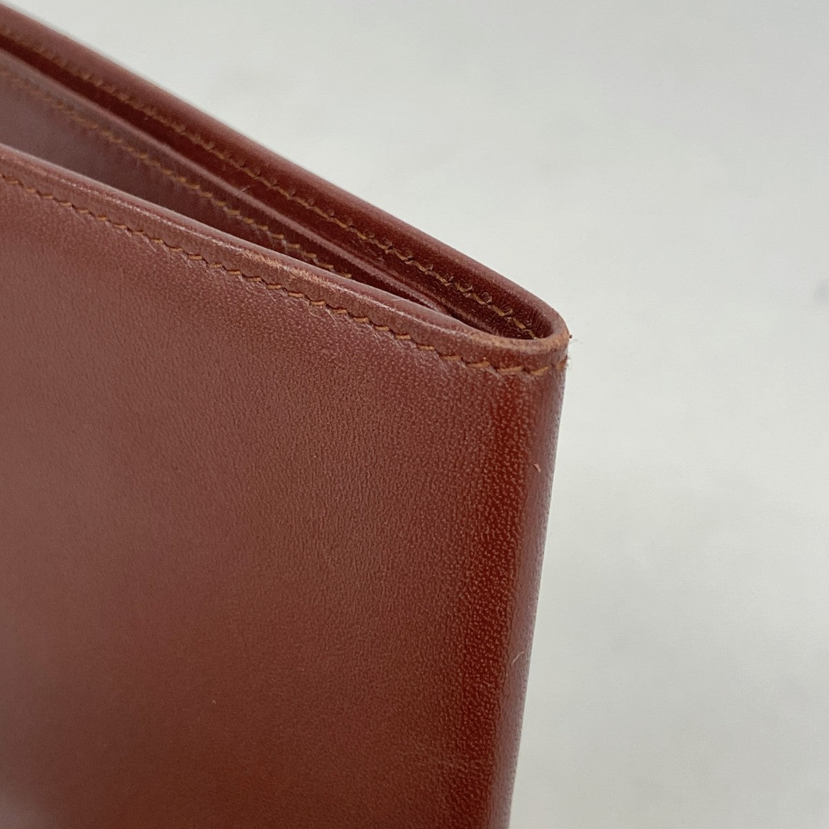 【6fd5551】カルティエ 札入れ マスト レザー ボルドー ゴールド金具【中古】メンズ