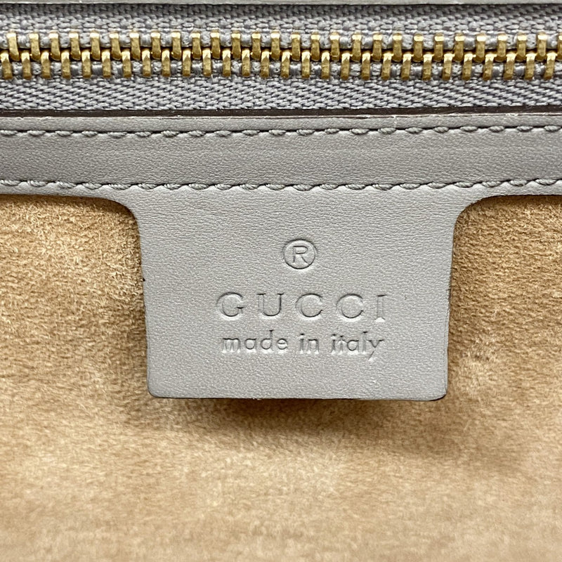 【6fd5554-k】グッチ ショルダーバッグ シルヴィ 421882 レザー グレー ゴールド金具【中古】レディース