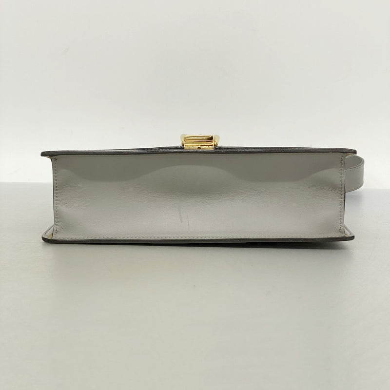 【6fd5554-k】グッチ ショルダーバッグ シルヴィ 421882 レザー グレー ゴールド金具【中古】レディース