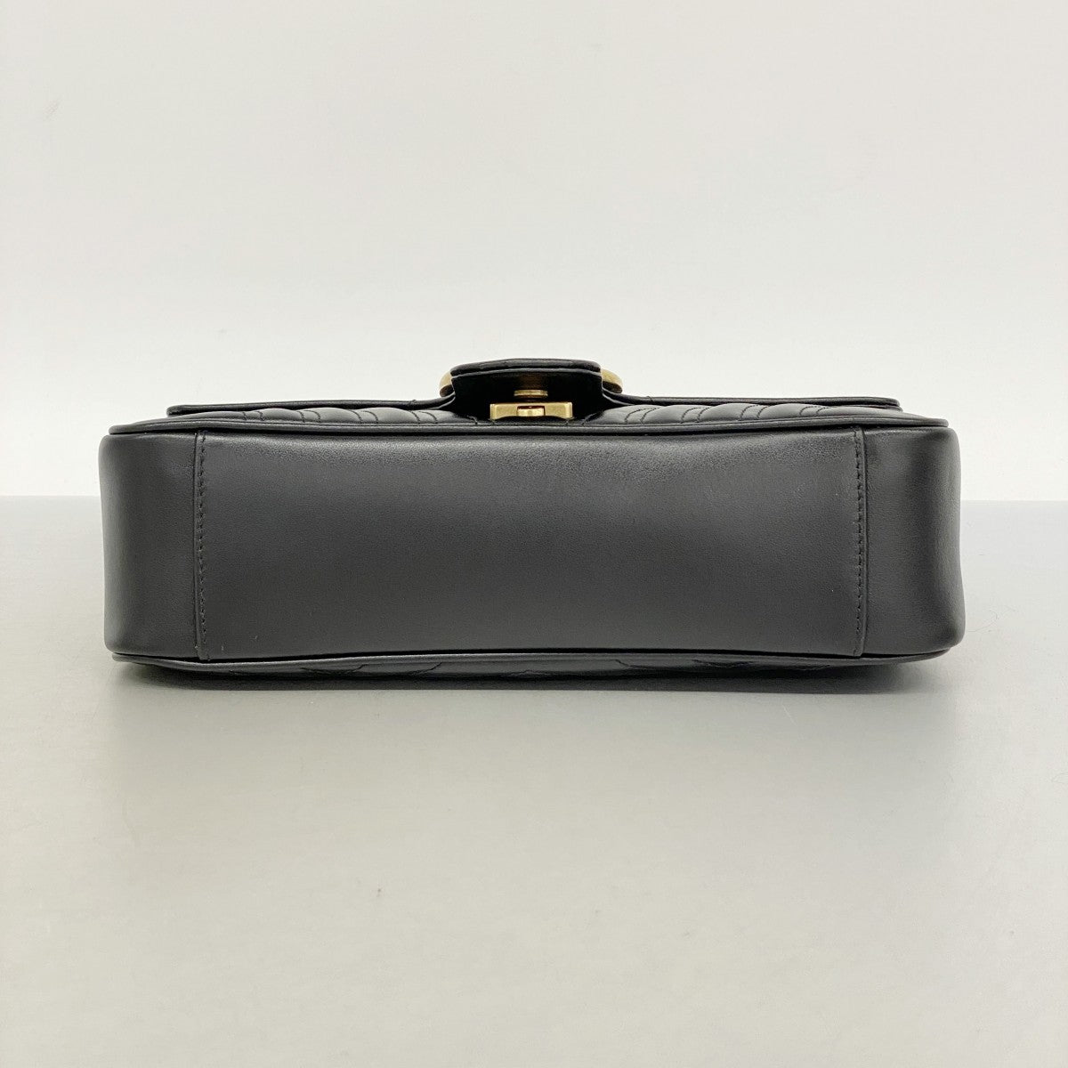 【6fd5555-k】グッチ ショルダーバッグ GGマーモント 443497 レザー ブラック ゴールド金具【中古】レディース