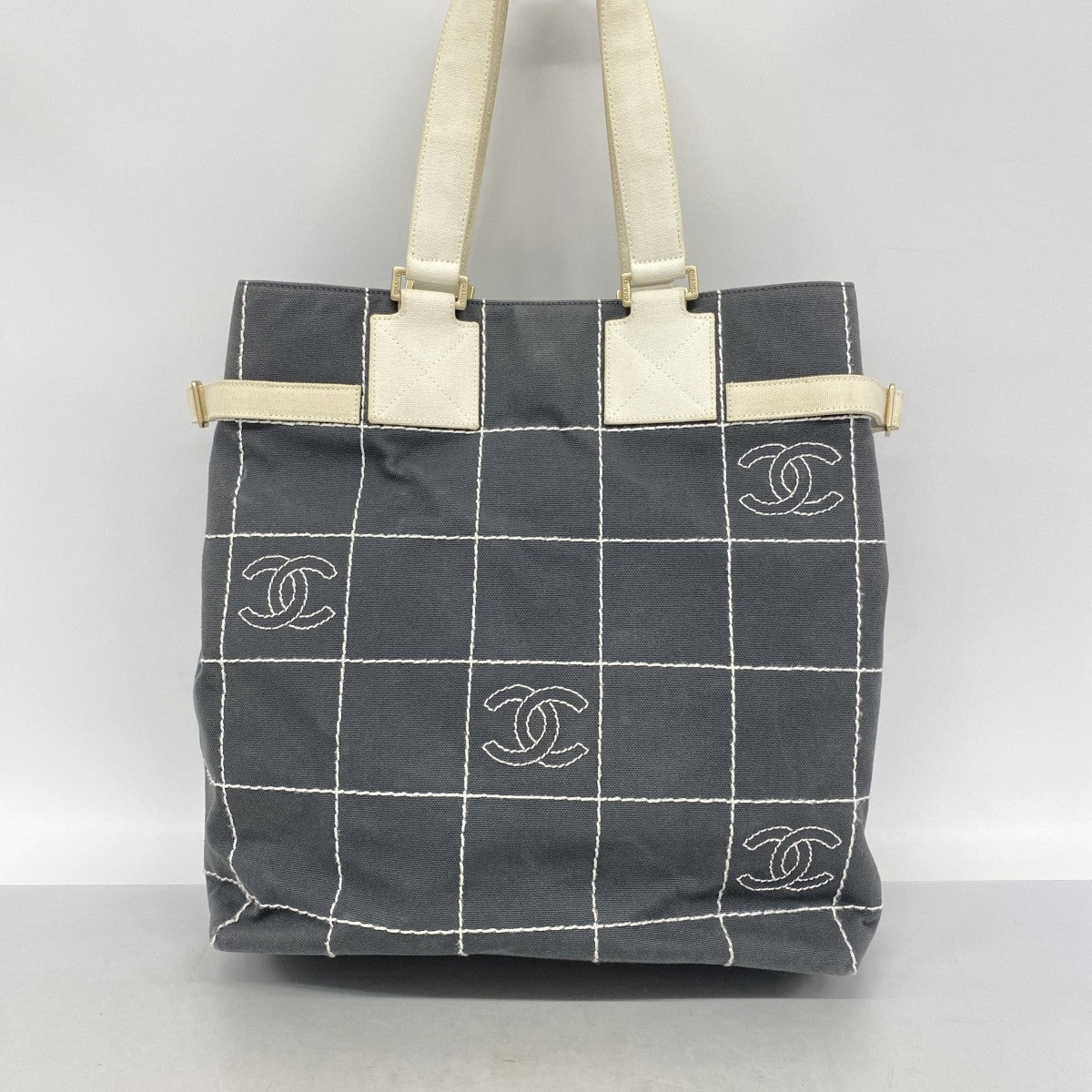 【6fd5558-k】シャネル トートバッグ チョコバー キャンバス グレー シャンパンゴールド金具【中古】レディース