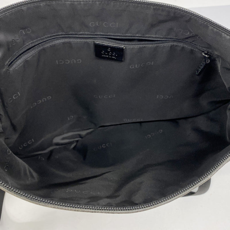 【6fd5592-k】グッチ ショルダーバッグ 001 3311 キャンバス ブラック シルバー金具【中古】レディース