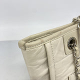 【6fd5598-k】シャネル チェーントート ドーヴィル レザー アイボリー シルバー金具【中古】レディース