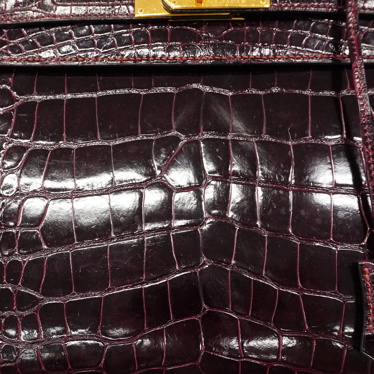 【6fd5605-g】エルメス ハンドバッグ ケリー28 アリゲーター ボルドー ゴールド金具 〇W刻印【中古】レディース
