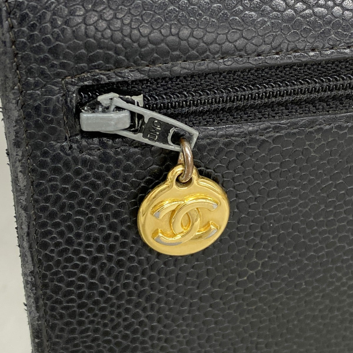 【6fd5615-k】シャネル 長財布 キャビアスキン ブラック ゴールド金具【中古】レディース