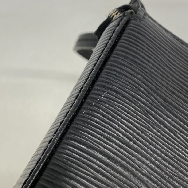 【6fd5640】ルイヴィトン ポーチ エピ ポシェットアクセソワール M40632 ノワール【中古】レディース