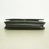 【6fd5709】シャネル ショルダーウォレット マトラッセ キャビアスキン ブラック ゴールド金具【中古】レディース