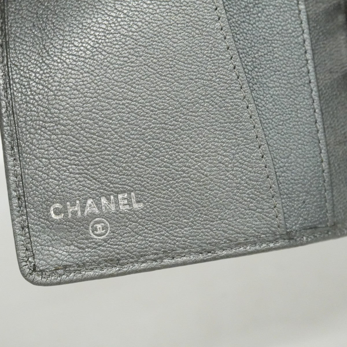 【6fd5748】シャネル 手帳カバー レザー グレー シルバー金具【中古】レディース