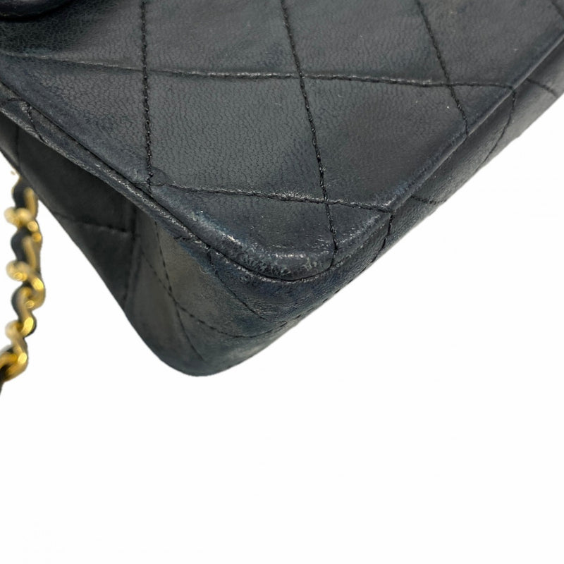 【6fd5762】シャネル ショルダーバッグ マトラッセ Wフラップ Wチェーン ラムスキン ブラック ゴールド金具【中古】レディース