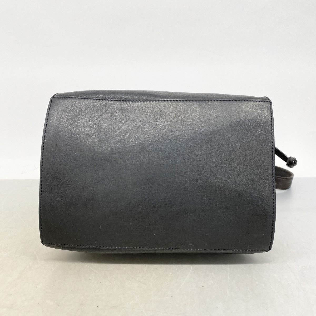 【6fd5782】シャネル ショルダーバッグ ラムスキン ブラック ゴールド金具【中古】レディース