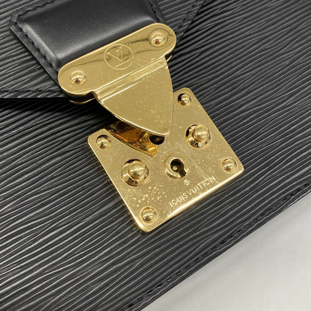 【6fd5792】ルイヴィトン クラッチバッグ エピ ポシェットセリエドラゴンヌ M52612 ノワール【中古】メンズ