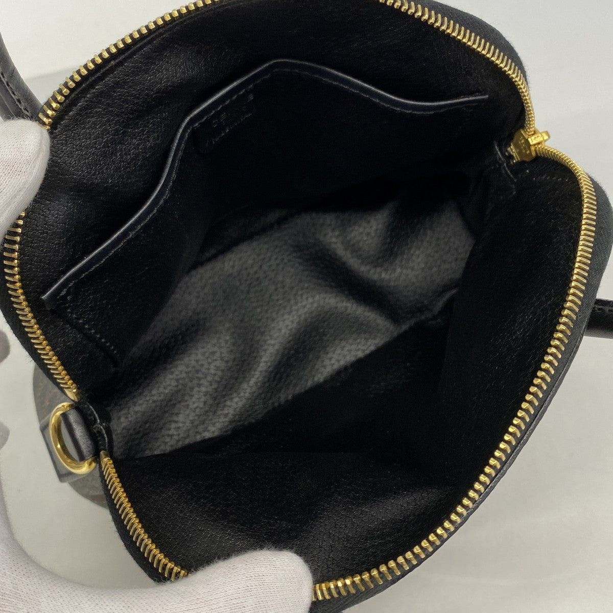 【6fd5841】セリーヌ ハンドバッグ マカダム PVC ブラック ゴールド金具【中古】レディース