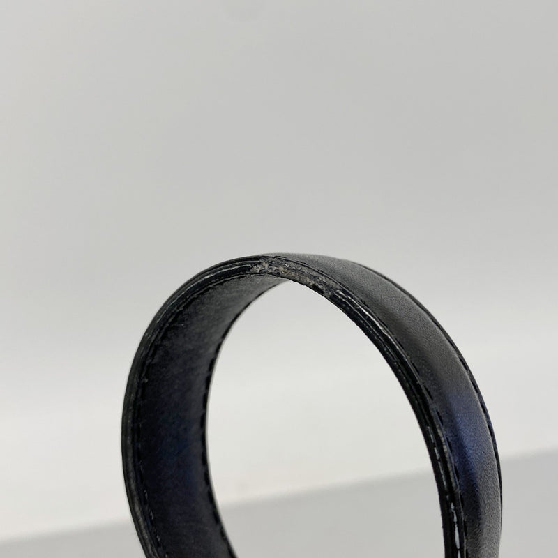 【6fd5848】シャネル トートバッグ ニュートラベル ナイロン ブラック ゴールド金具【中古】レディース