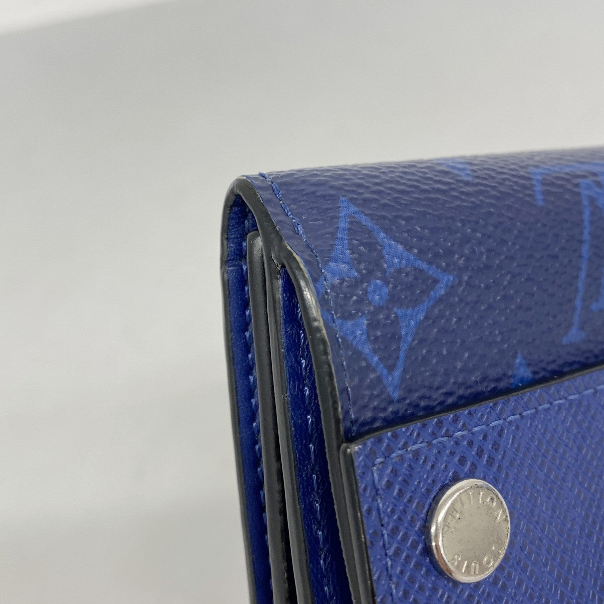 【6fd5850】ルイヴィトン 三つ折り財布 タイガラマ ディスカバリーコンパクトウォレット M67620 コバルト【中古】メンズ