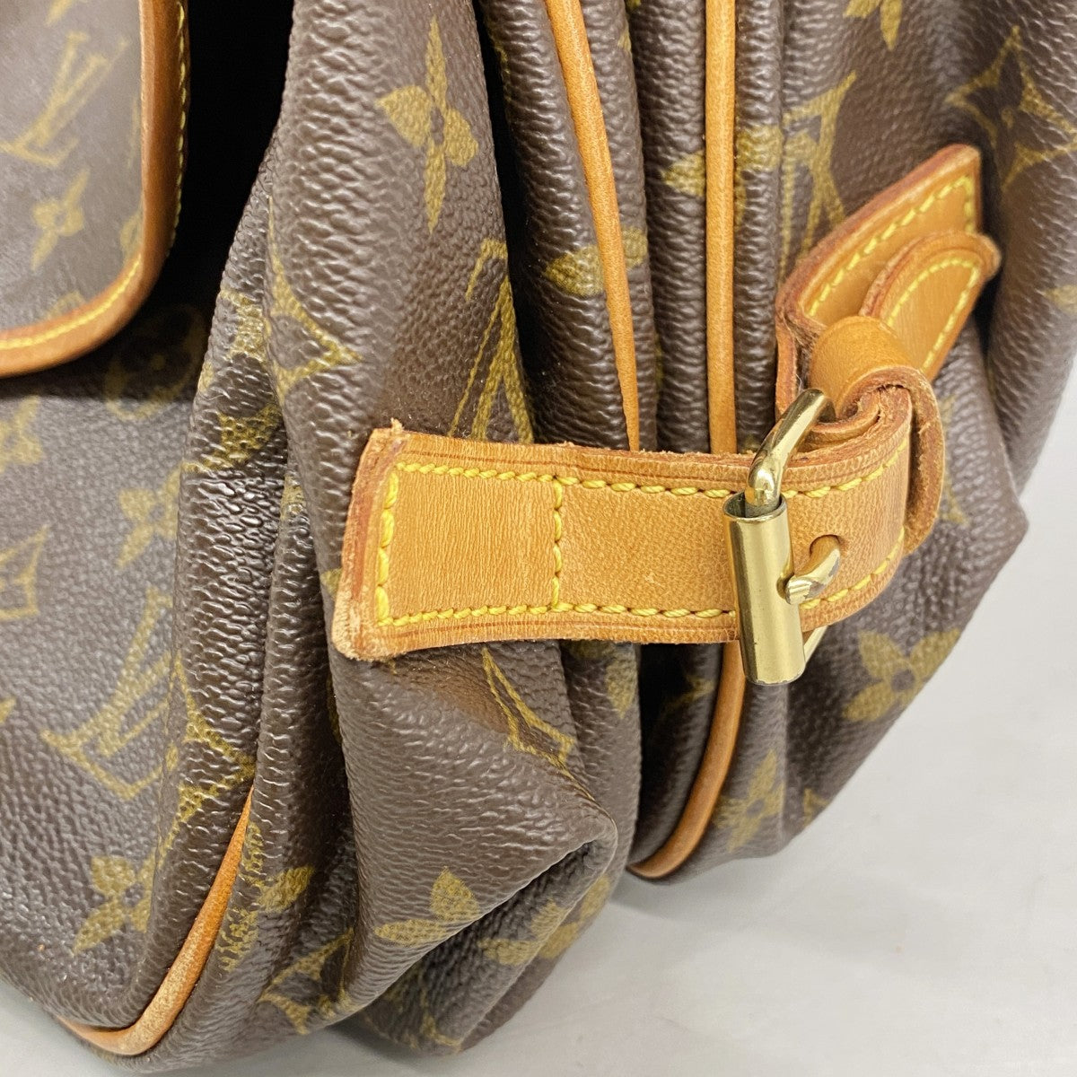 【6fd5856】ルイヴィトン ショルダーバッグ モノグラム ソミュール30 M42256 ブラウン【中古】レディース