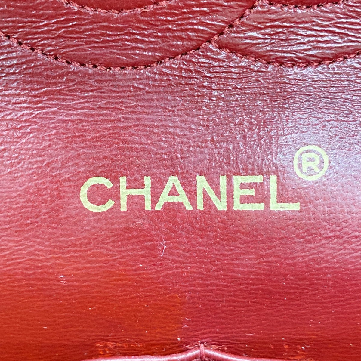 【6fd5926】シャネル ショルダーバッグ マトラッセ Wフラップ Wチェーン ラムスキン レッド ゴールド金具【中古】レディース