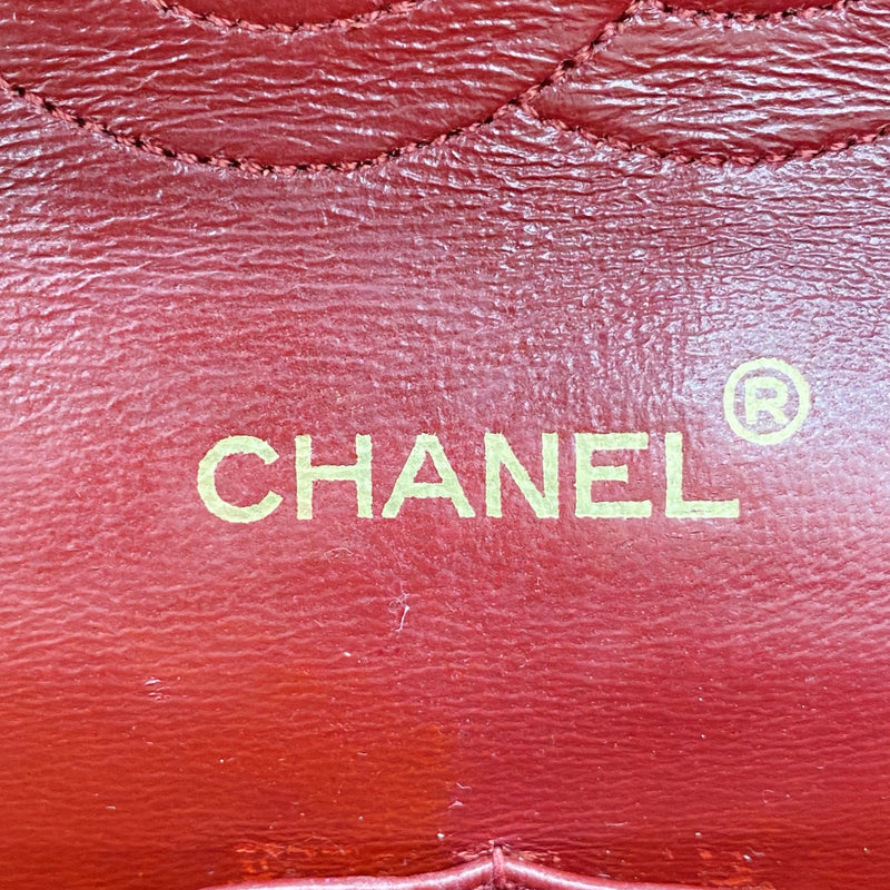 【6fd5926】シャネル ショルダーバッグ マトラッセ Wフラップ Wチェーン ラムスキン レッド ゴールド金具【中古】レディース