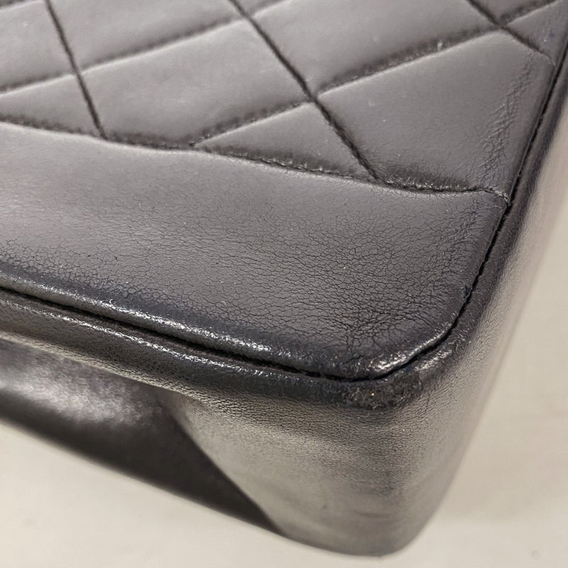【6fd5927】シャネル ショルダーバッグ ダイアナ チェーンショルダー ラムスキン ブラック ゴールド金具【中古】レディース