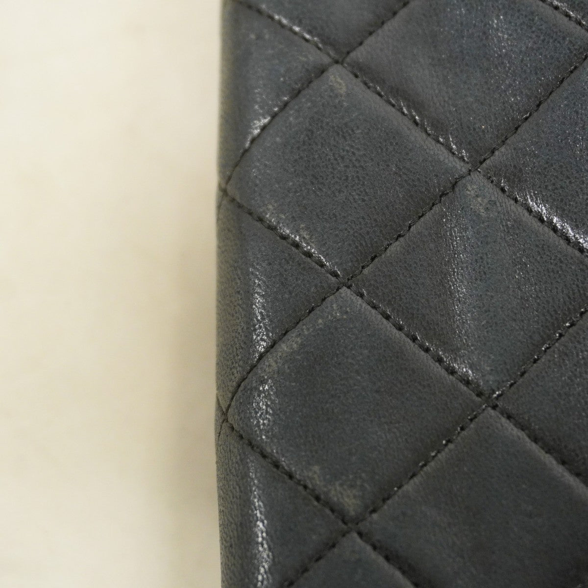 【6fd5928】シャネル ショルダーバッグ マトラッセ チェーンショルダー ラムスキン ブラック ゴールド金具【中古】レディース