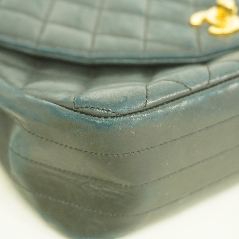 【6fd6018】シャネル ショルダーバッグ マトラッセ チェーンショルダー ラムスキン ブラック ゴールド金具【中古】レディース