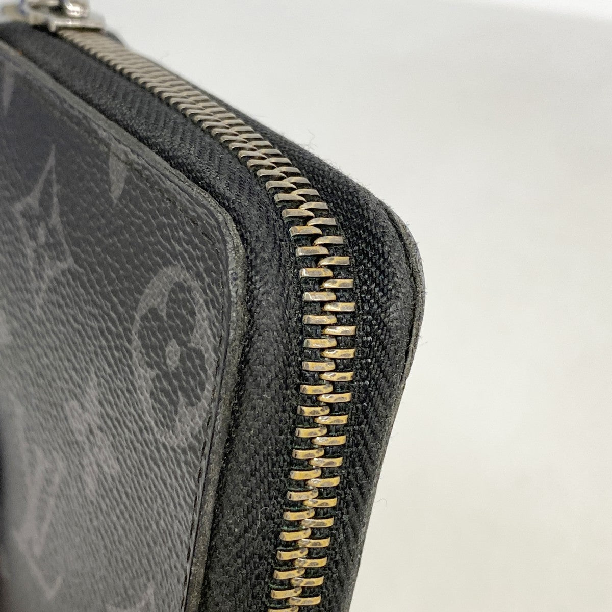 【6fd6065】ルイヴィトン 長財布 モノグラム・エクリプス ジッピーウォレットヴェルティカル M62295 ブラック【中古】メンズ
