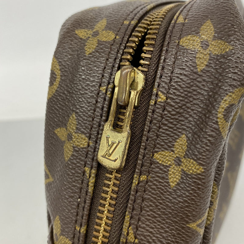 【6fd6101】ルイヴィトン ポーチ モノグラム トゥルーストワレット28 M47522 ブラウン【中古】レディース