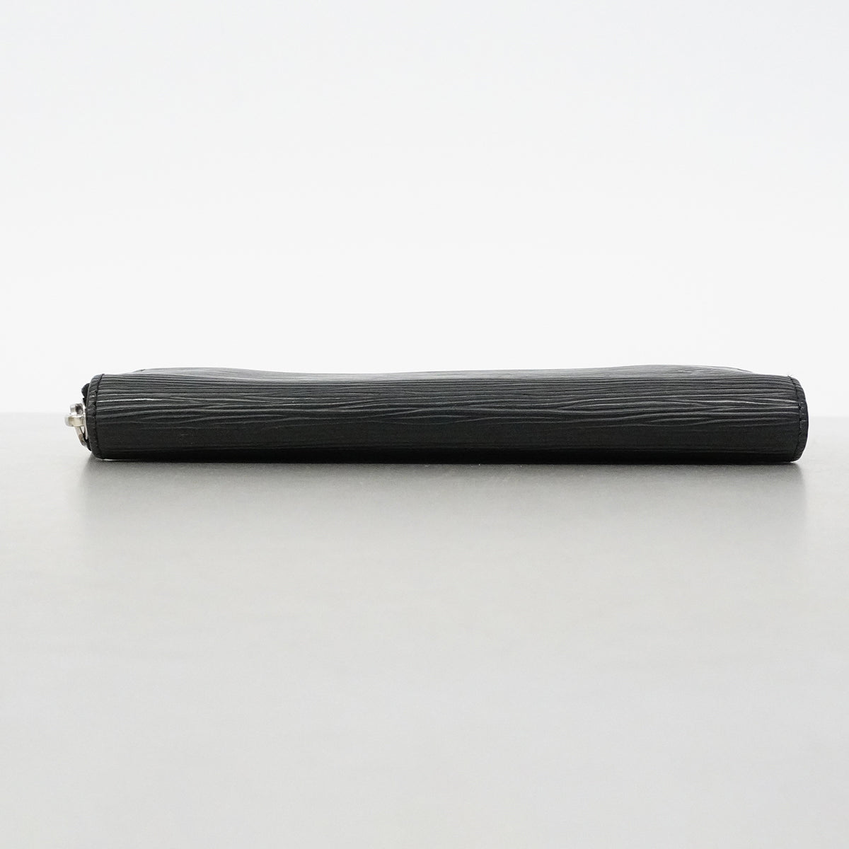 【6fd6258】ルイヴィトン 長財布 エピ ジッピーウォレット M61857 ノワール【中古】メンズ レディース ユニセックス