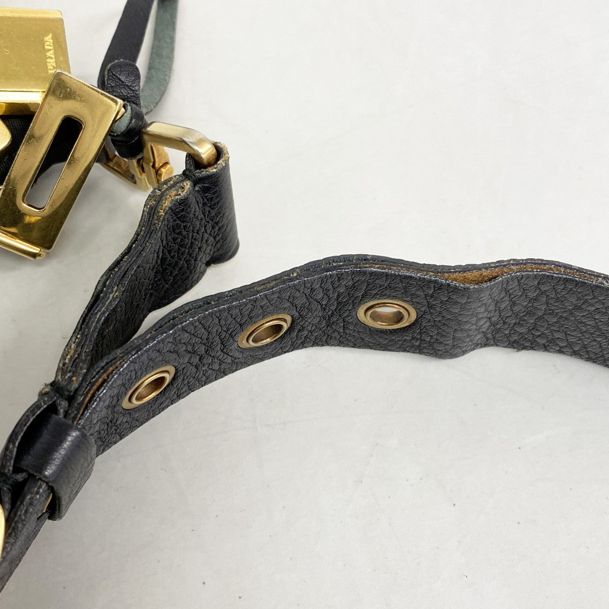 【6fd6261】プラダ ショルダーバッグ テスート ナイロン ブラック ゴールド金具【中古】レディース