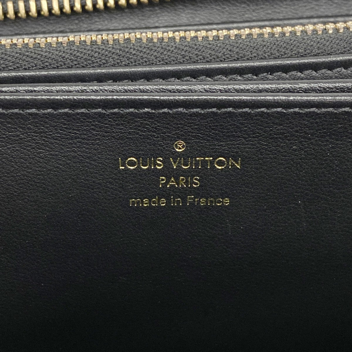 【6fd6269】ルイヴィトン 長財布 モノグラム・エンボス/クッサン ジッピーウォレット M81510 ノワール【中古】レディース