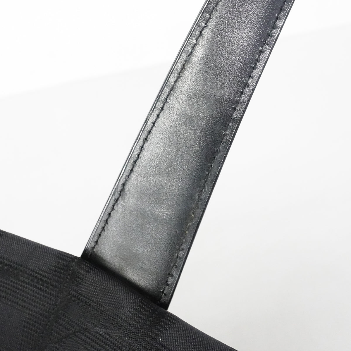 【6fd6272-k】シャネル トートバッグ ニュートラベル ナイロン ブラック シャンパンゴールド金具【中古】レディース