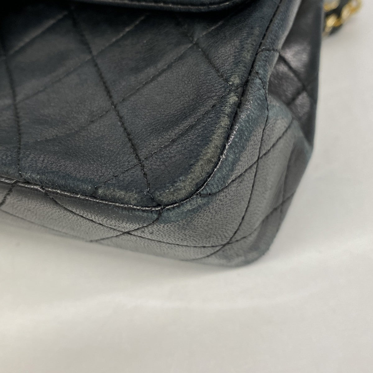 【6fe6304】シャネル ショルダーバッグ マトラッセ Wフラップ Wチェーン ラムスキン ブラック ゴールド金具【中古】レディース
