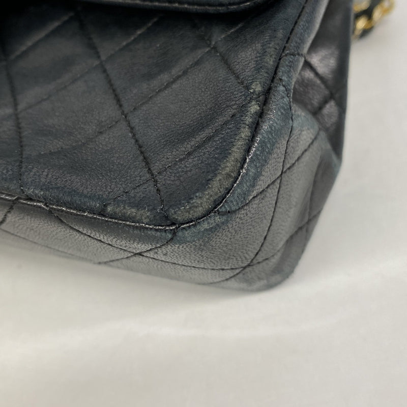 【6fe6304】シャネル ショルダーバッグ マトラッセ Wフラップ Wチェーン ラムスキン ブラック ゴールド金具【中古】レディース
