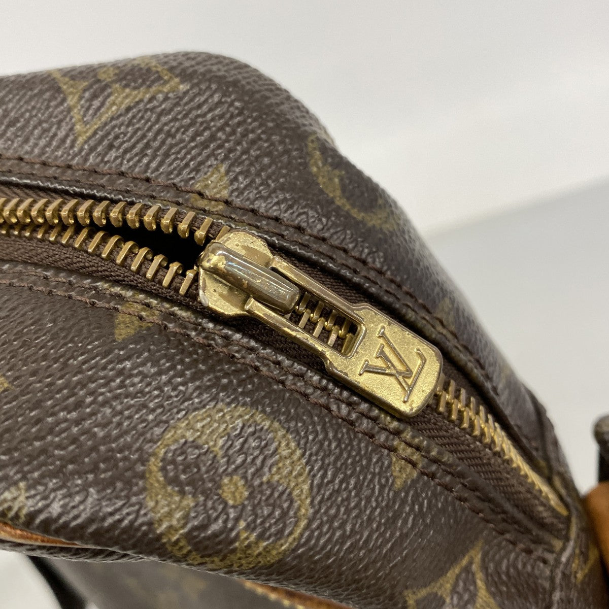 【6fe6317】ルイヴィトン ショルダーバッグ モノグラム ダヌーブMM M45264 ブラウン【中古】メンズ レディース ユニセックス