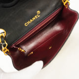 【6fe6436】シャネル ショルダーバッグ マトラッセ チェーンショルダー ラムスキン ブラック ゴールド金具【中古】レディース