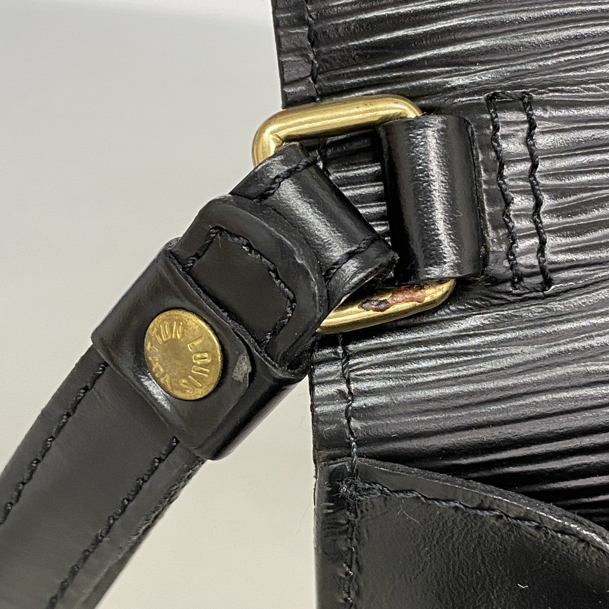 【6fe6448】ルイヴィトン クラッチバッグ エピ ポシェットセリエドラゴンヌ M52612 ノワール【中古】メンズ