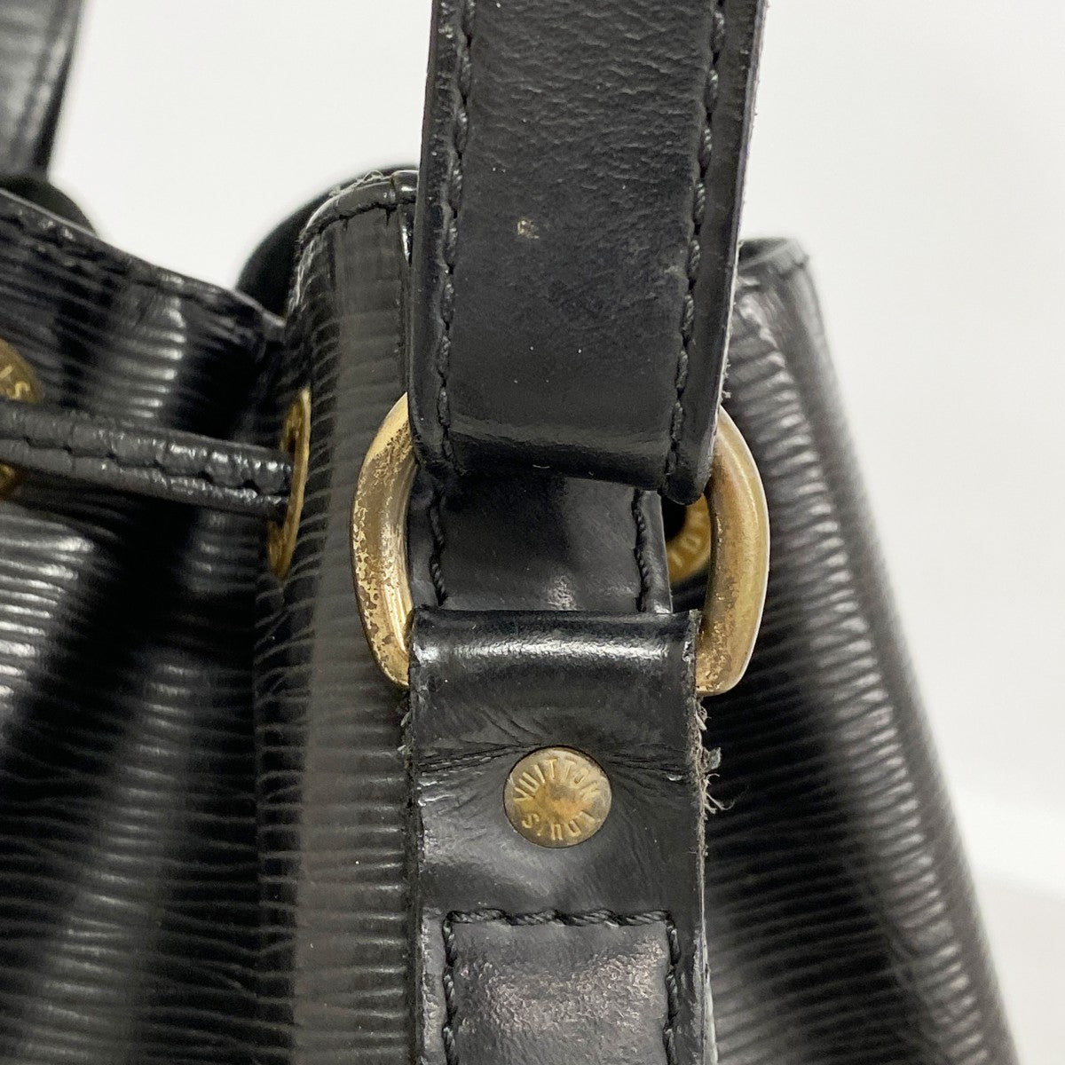 【6fe6463】ルイヴィトン ショルダーバッグ エピ プチノエ M59012 ノワール【中古】レディース