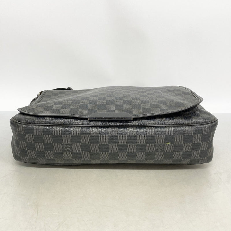 【6fe6543】ルイヴィトン ショルダーバッグ ダミエ・グラフィット ダニエルMM N58029 ブラック グレー【中古】メンズ