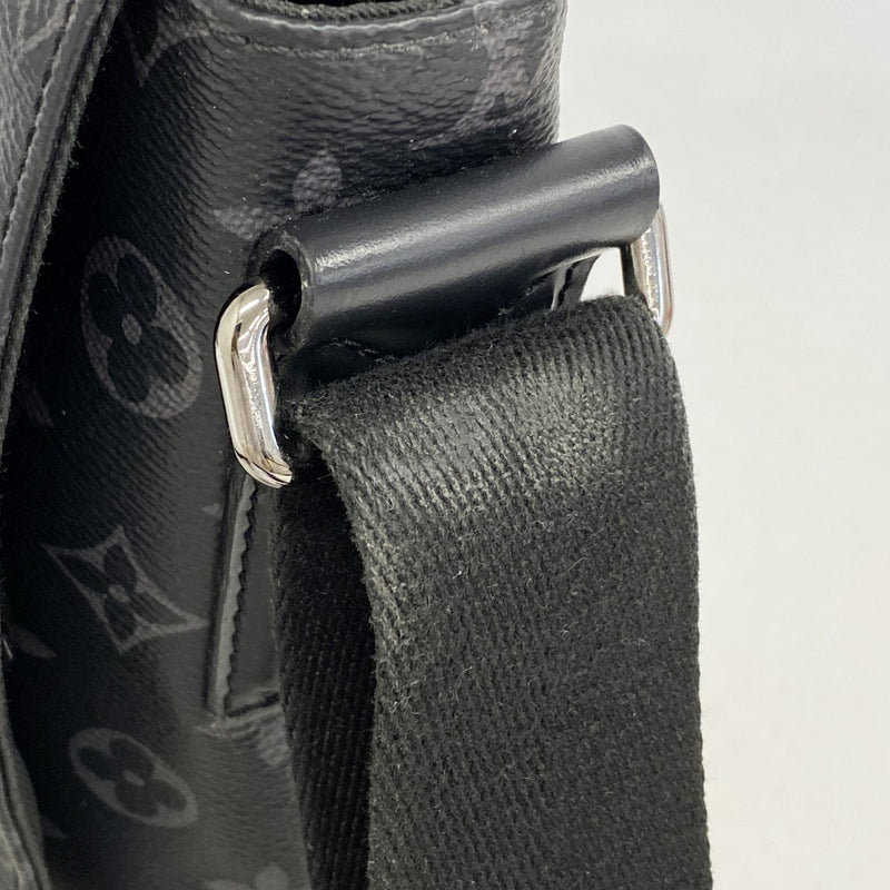 【6fe6544】ルイヴィトン ショルダーバッグ モノグラム・エクリプス ディストリクトPM NV2 M45272 ブラック【中古】メンズ
