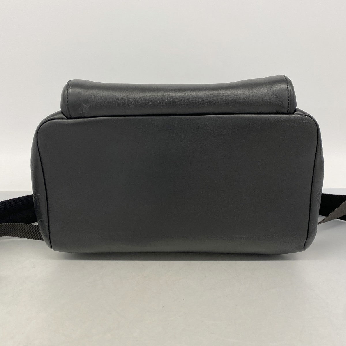 【6fe6572】ルイヴィトン リュック・デイパック モノグラム･シャドウ レーサーバックパック M46109 ブラック【中古】メンズ