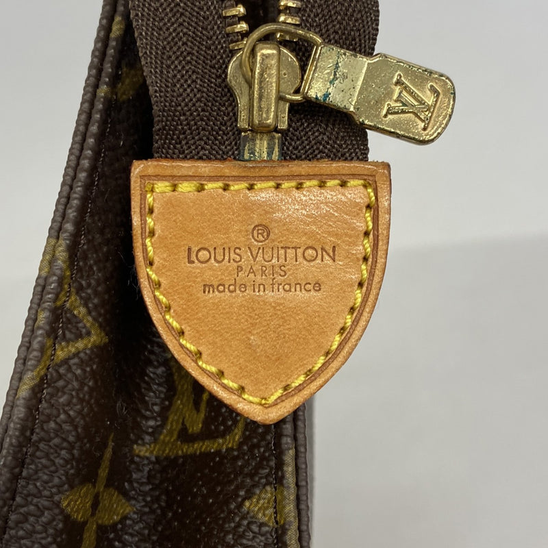 【6fe6664】ルイヴィトン ポーチ モノグラム ポシェットトワレット19 M47544 ブラウン【中古】レディース