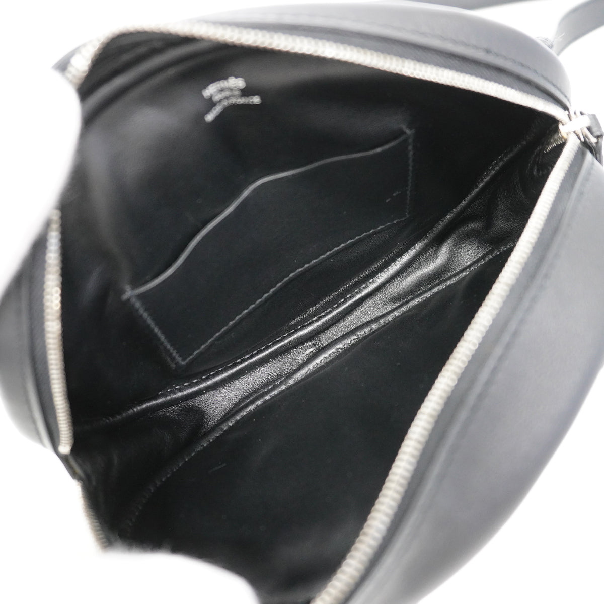 【6fe6790】エルメス ショルダーバッグ インザループ スイフト ブラック シルバー金具 Y刻印【中古】レディース