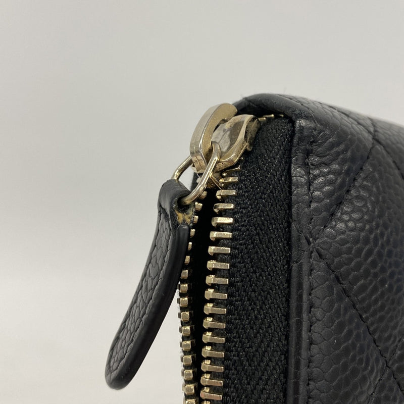 【6fe6808-k】シャネル 長財布 マトラッセ キャビアスキン ブラック ゴールド金具【中古】レディース