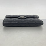【6fe6810-k】シャネル 三つ折り財布 マトラッセ ラムスキン ブラック シルバー金具【中古】レディース