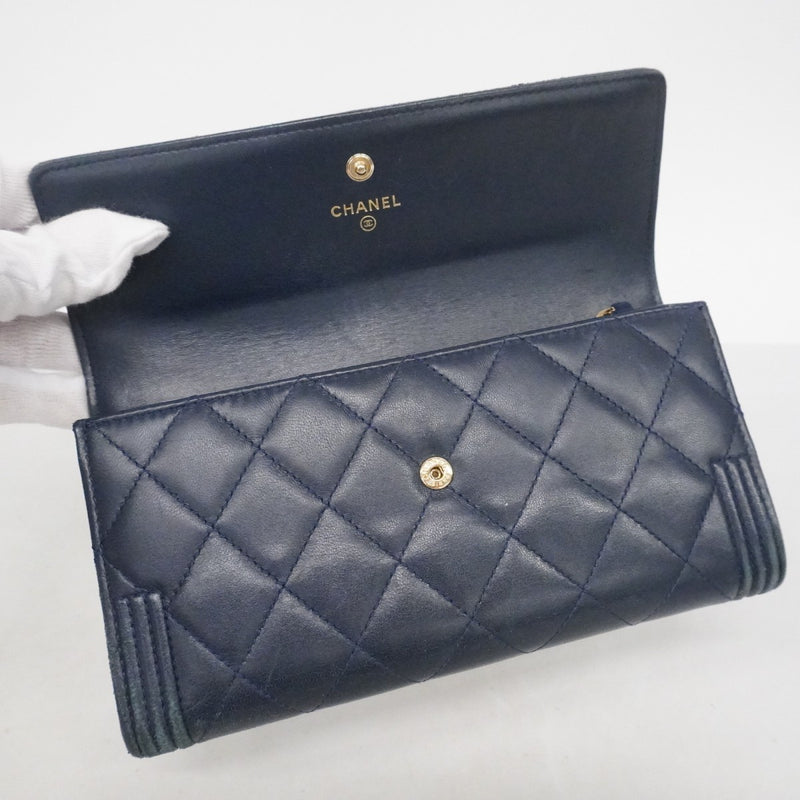 【6fe6931-k】シャネル 長財布 ボーイシャネル ラムスキン ネイビー シルバー金具【中古】レディース