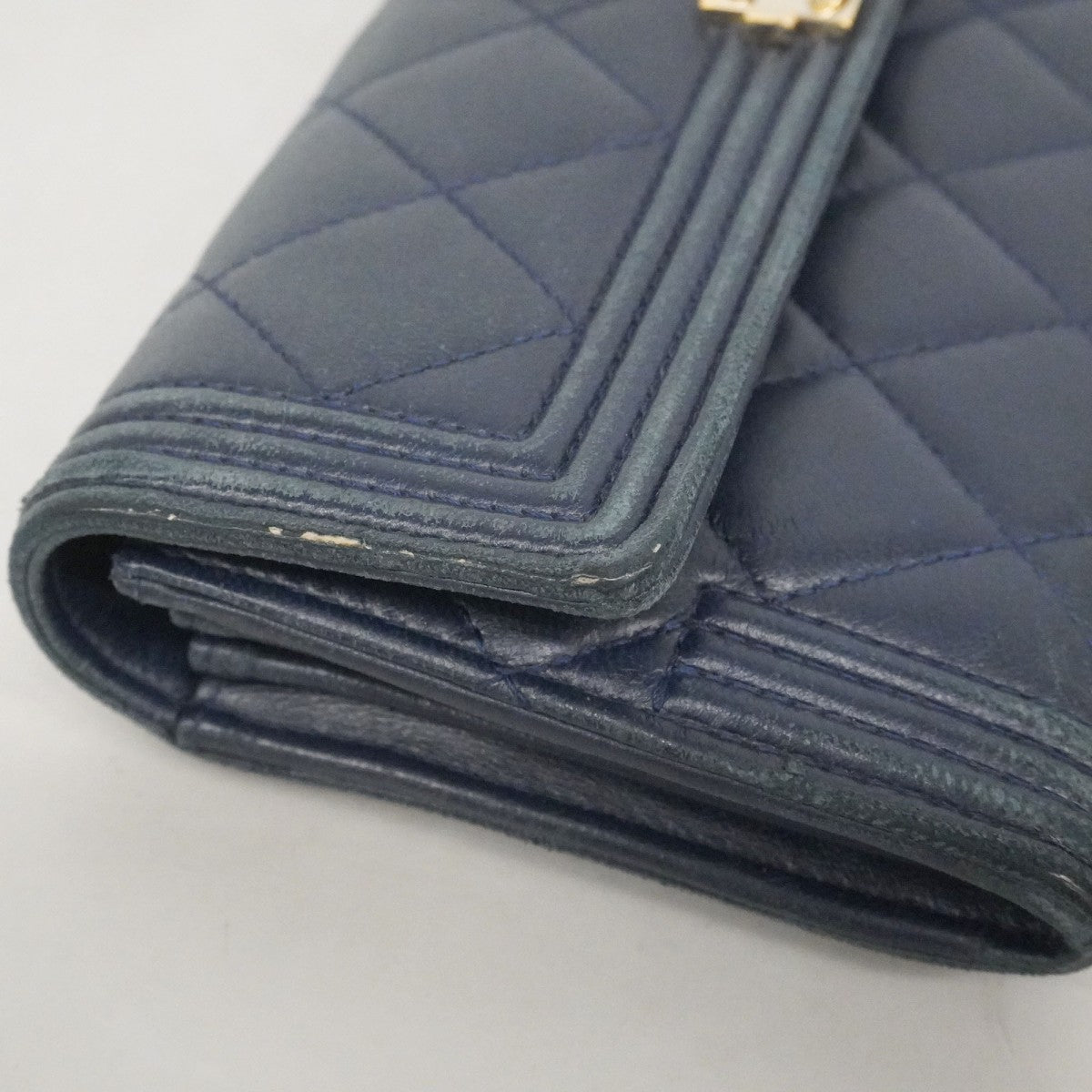 【6fe6931-k】シャネル 長財布 ボーイシャネル ラムスキン ネイビー シルバー金具【中古】レディース