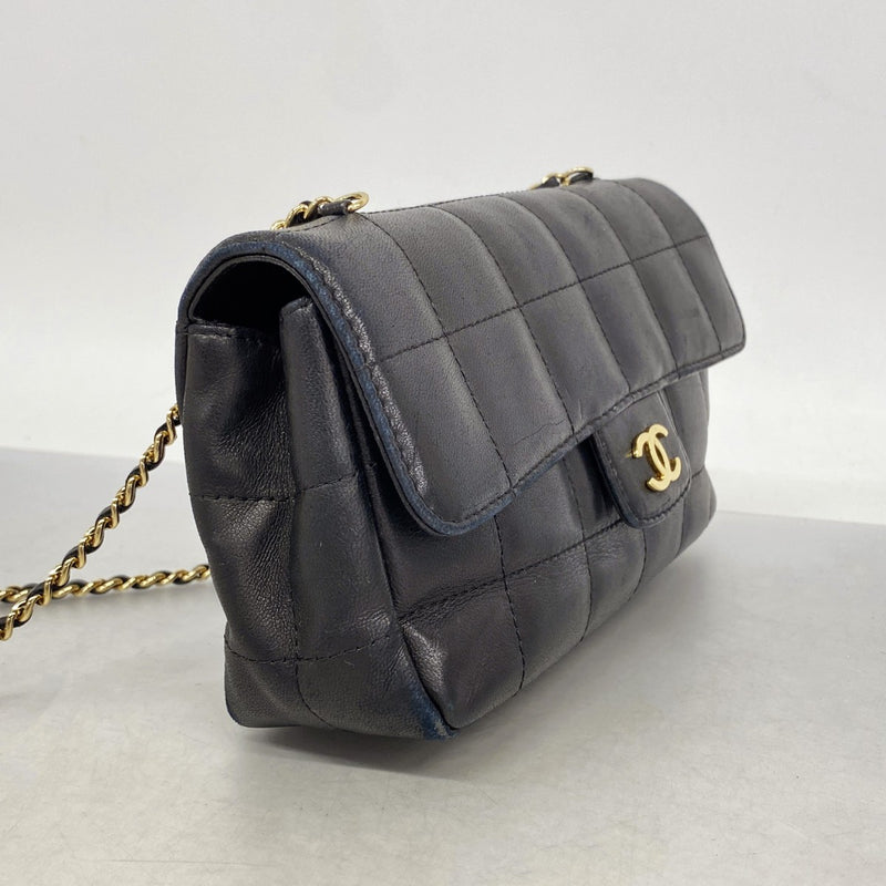 【6fe6960-k】シャネル ショルダーバッグ チョコバー チェーンショルダー ラムスキン ブラック ゴールド金具【中古】レディース