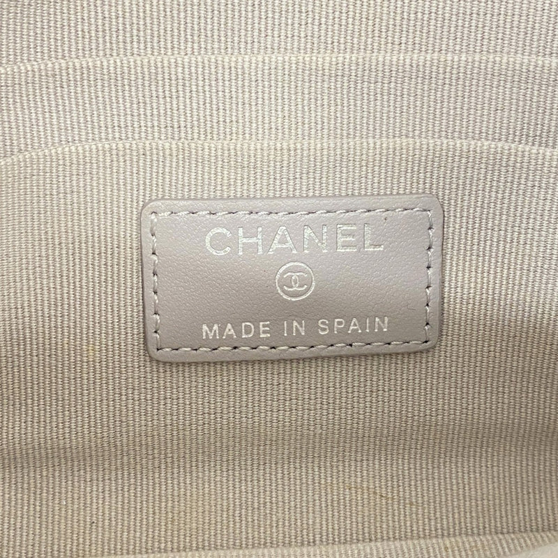 【6fe6961-k】シャネル 長財布 マトラッセ ラムスキン グレー シルバー金具【中古】レディース