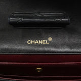 【6ga0005】シャネル ショルダーバッグ マトラッセ Wチェーン ラムスキン ブラック ゴールド金具【中古】レディース