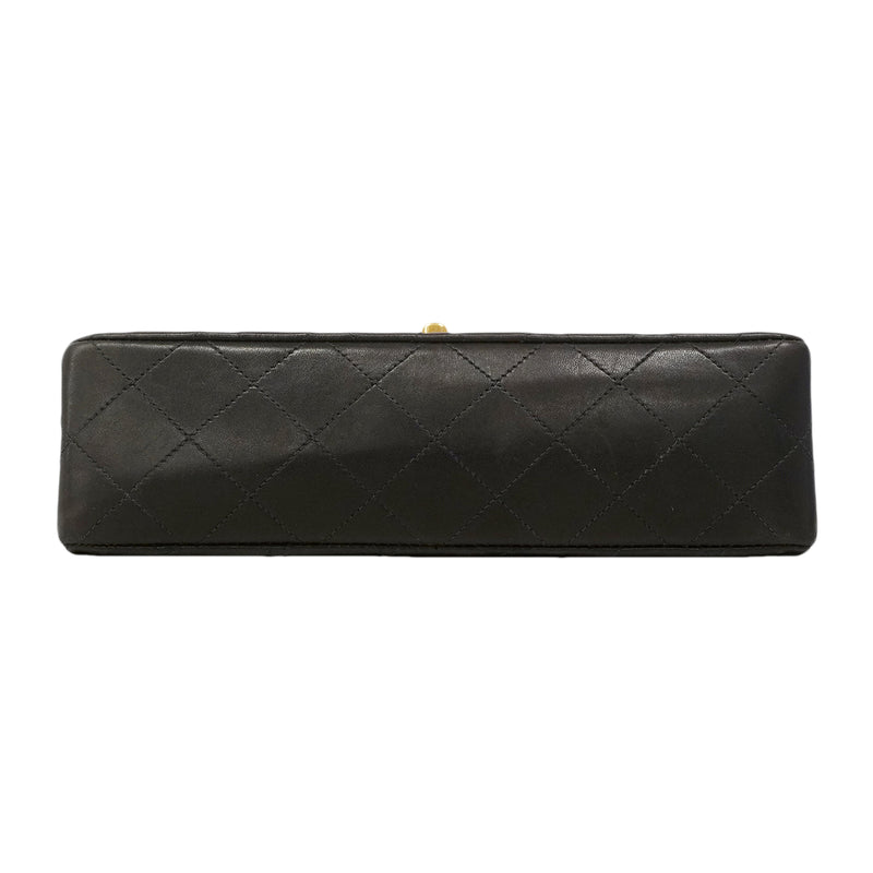 【6ga0006】シャネル ショルダーバッグ マトラッセ Wフラップ Wチェーン ラムスキン ブラック ゴールド金具【中古】レディース