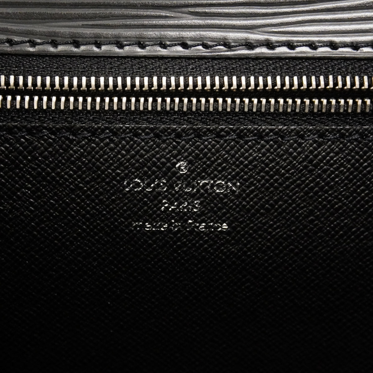 【6ga0017】ルイヴィトン ハンドバッグ エピ モンソー 28 M52792 ノワール 2wayバッグ【中古】レディース